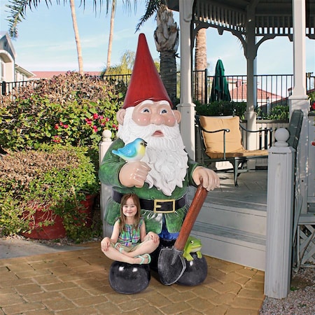 Design Toscano Gottfried the Giant's Bigger Brother Garden Gnome Statue NE160221